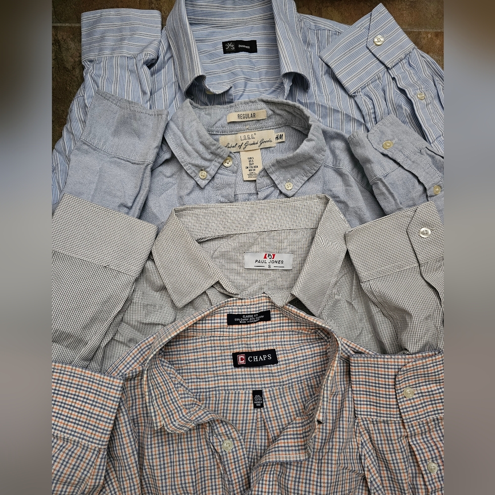 Men's Small bundle 4 button-down shirts long sleeve, reseller box